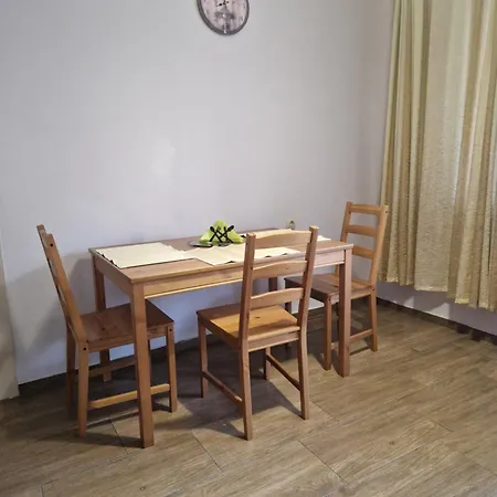 Olivia De Ja Vu Апартаменты *